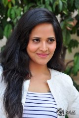 Anasuya at Kshanam Movie Release Press Meet
